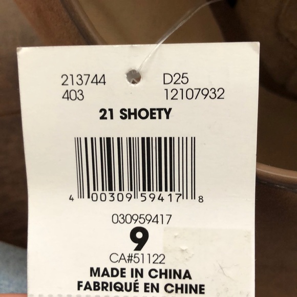 3 Pairs of High-heels - Picture 6 of 6